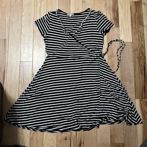Charlotte Russe L Dress